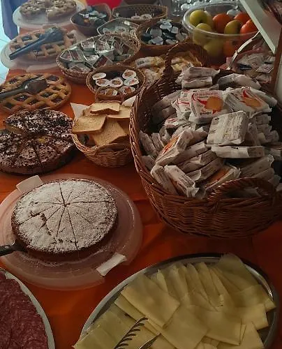 Ξενοδοχείο Marittimo 2*